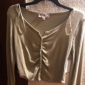 Kohl’s: Cropped Long Sleeve (Medium)